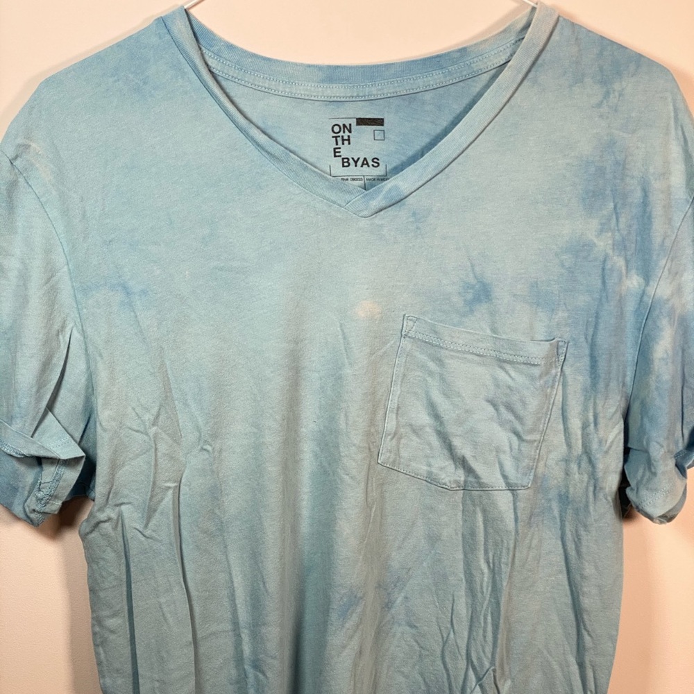 V-Neck Tie Dye Pocket Tee